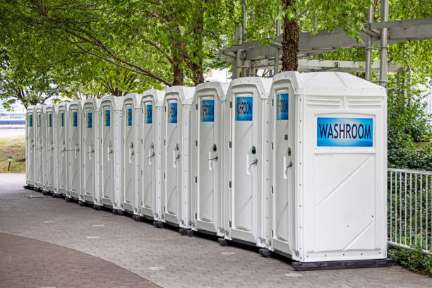 Best Luxury portable toilet rental  in Henryetta, OK